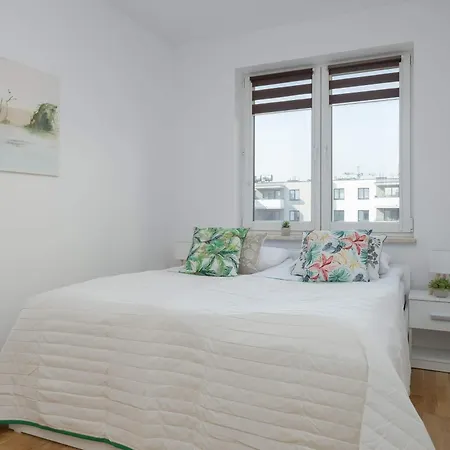Modern With A Balcony And 2 Parking Spaces By Renters 아파트 *